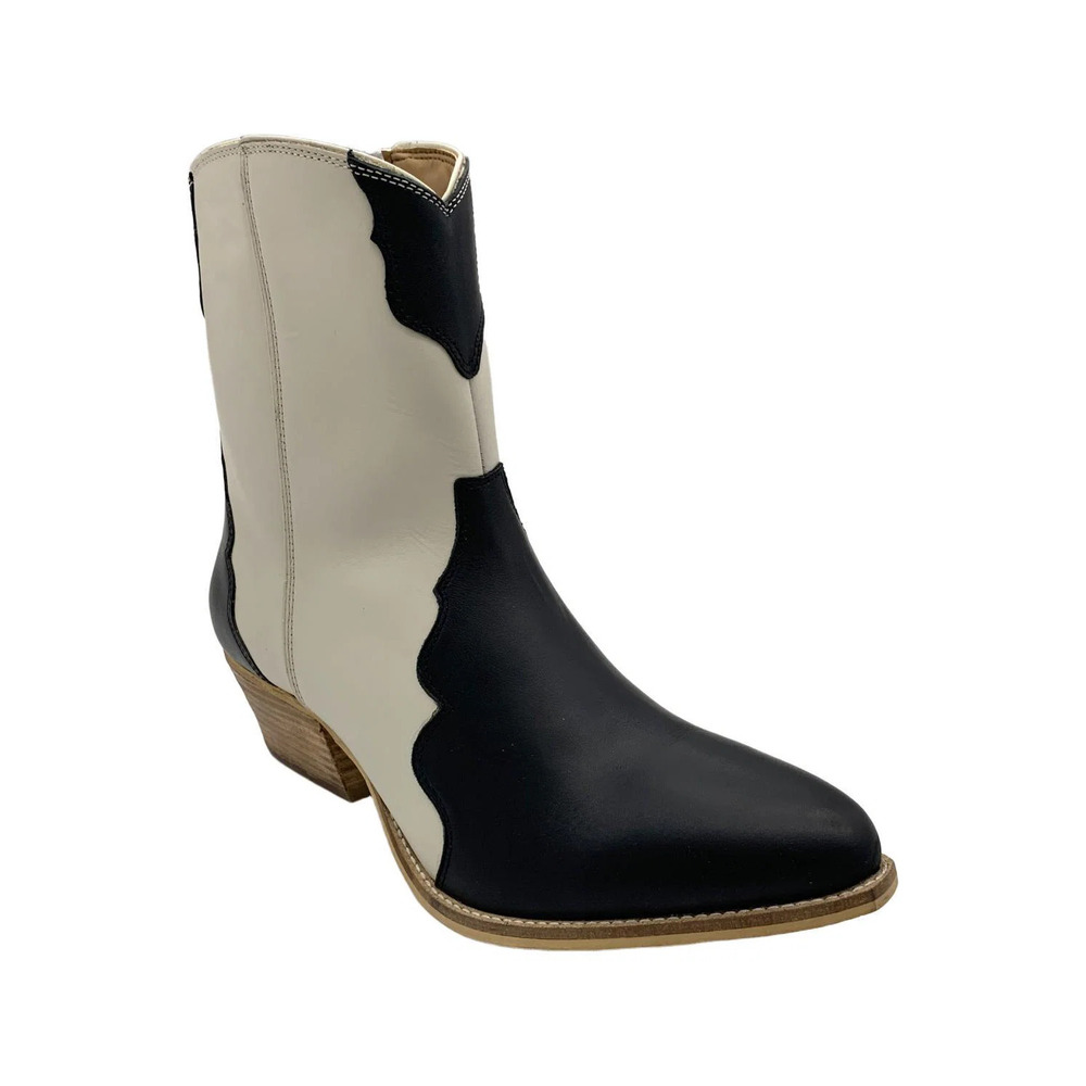 Masseys Women's Priscilla Western Block Heeled Ankle Boot Black/Bone - Wide